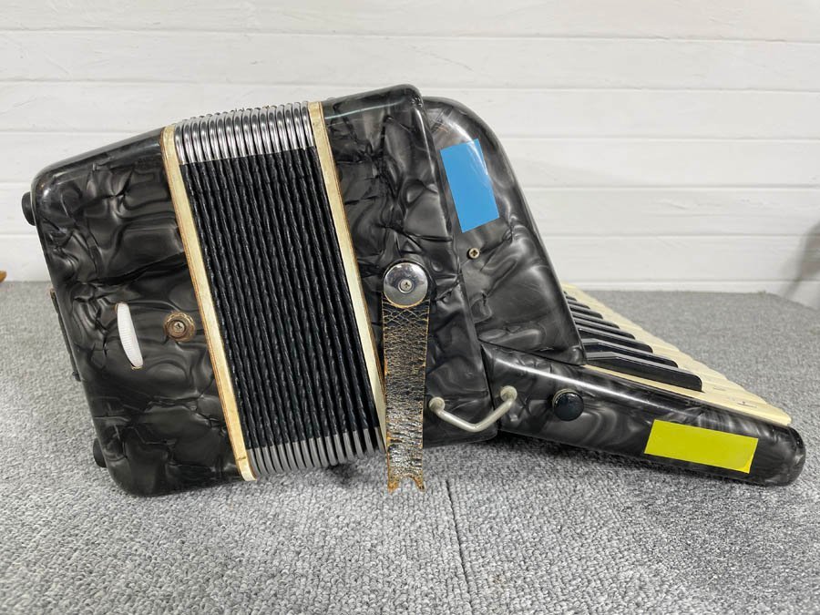 1000円スタート!☆BR2113_Ky◇中古品◇TOMBO◇アコーディオン◇小学校