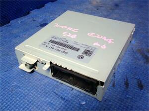  Volkswagen original Tiguan { 5NCCZ } control unit P10400-23000427