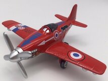 1台売り 戦闘機 トイプレーン レッド　第二次世界大戦 フランス空軍 エアチーフ ダイキャストメタル_画像1