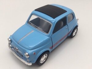 1台売り　水色　1/24 フィアット５００　FIAT　ミニカー 車 　イタリア車 　新品