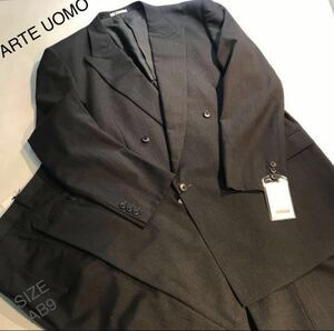 ★新品★未使用【大処分セール】ARTEUOMO/ソフトダブル4ッ釦1掛けスーツ/ピンストライプ/サイズAB9/上下セットアップ/2タック/濃灰系/希少