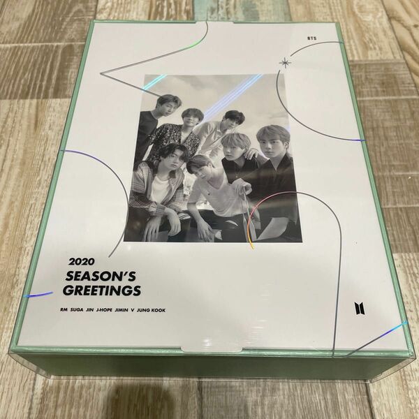 ＢＴＳ ２０２０ ＳＥＡＳＯＮＳ ＧＲＥＥＴＩＮＧＳ （ＵＮＩＶＥＲＳＡＬ ＭＵＳＩＣ ＳＴＯＲＥ ＆ ＦＣ限定版） ＢＴＳ