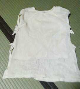 petit main tunic sleeve less white 110 size Kids two or more successful bids including in a package possible 