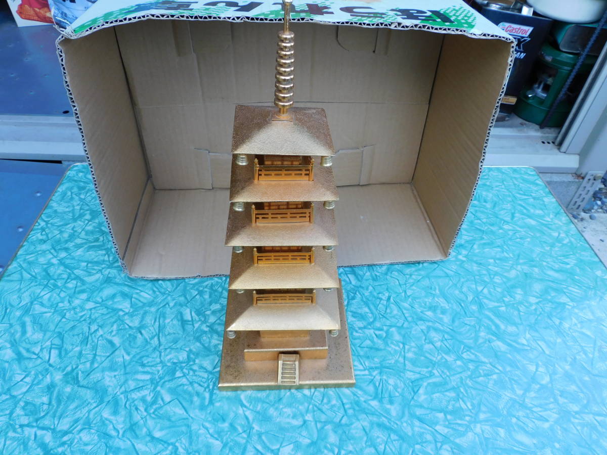 ヤフオク! -「五重の塔」(銅製) (金属工芸)の落札相場・落札価格