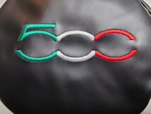 [1セットのみ]フィアット 500(Fiat500) 刺繍ロゴ入り ヘッドレストカバー 2枚セット 本体色：ブラック 赤ステッチ_画像5