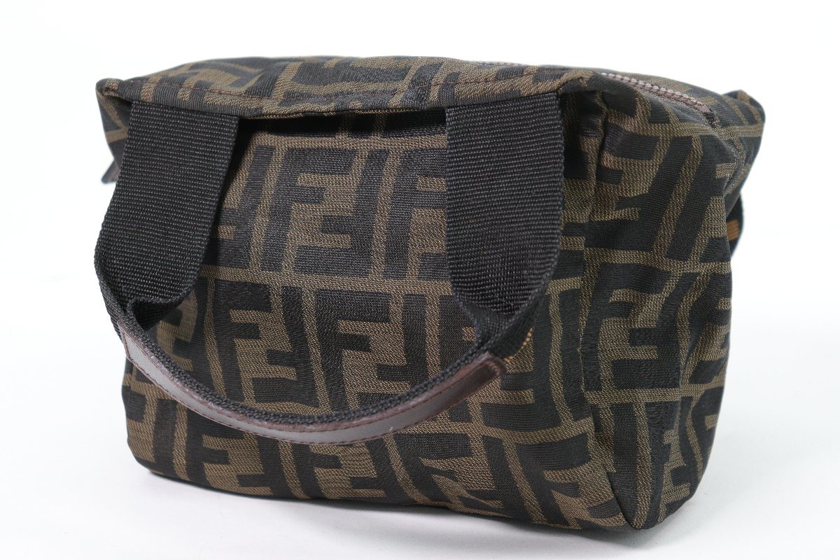 FENDI ハンドバッグの値段と価格推移は?|2,846件の売買情報を集計 ...