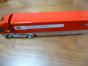  Kyosho 1/64 Ferrari F1 Transporter minicar Iveco STRALIS LD-Ferrari first GP 2002 large do-temitas coffee 