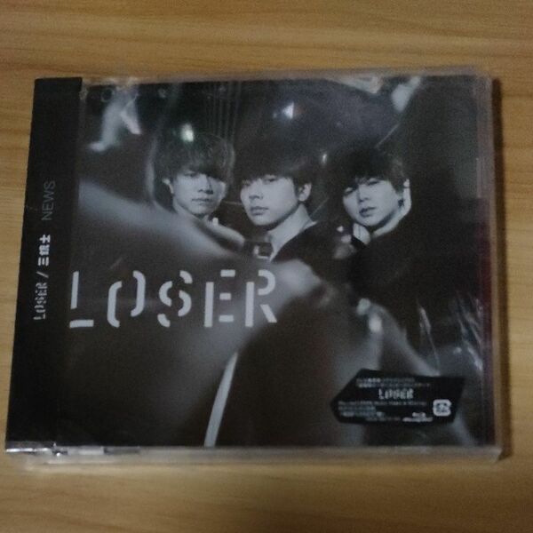 初回“LOSER盤Blu-ray付 6面12Pジャケット NEWS CD+Blu-ray/LOSER/三銃士 22/6/15発売 