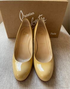 美品 ルブタン パテントパンプス 36.5 Christian Louboutin ベージュ　7センチ　ヌード