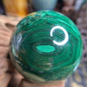 秘蔵品★ 特大 千層 虎牙 水紋 マカライト 神龍丸玉 孔雀石 宝石 鉱物標本 龍一眼 恵眼 第三の眼 天然石