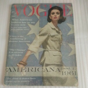 VOGUE　ヴォーグ　1961年　February 1　ハーバート・マター　ルイーズ・ダール=ウォルフ　アヴェドン　エリオット・アーウィット　ペン