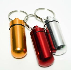 pill case key holder red gold white metal key ring 3 piece [ actual article or goods photographing ]