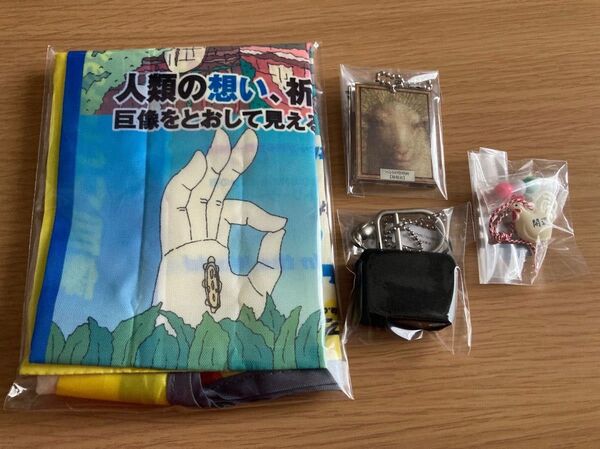 ガチャ3点+ミニチュア2点セット(地球の歩き方世界のすごい巨像/ヘントの祭壇画/サンポール車止めリング カワセミ/ミニチュア2点)