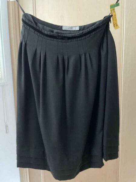 ネットデマミーナ　NETTO di MAMMIMA ミニスカート　フレアスカート　リボン付き　黒　Sサイズ