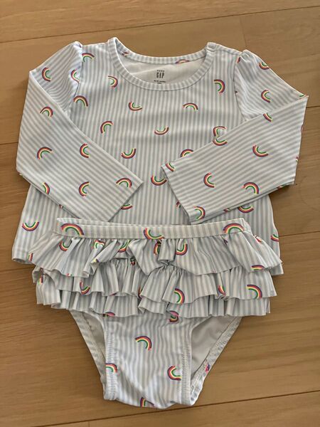 【美品】ギャップ 水着セット 18-24M