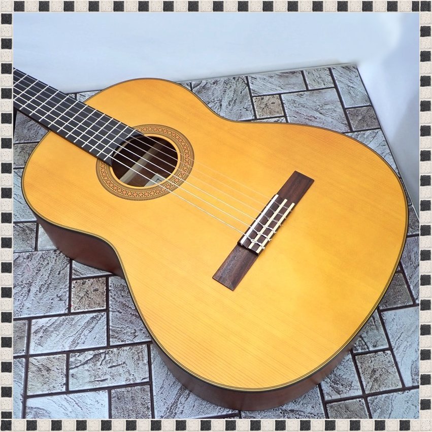 直営店に限定 総単板 メイプル クラシックギター YAMAHA