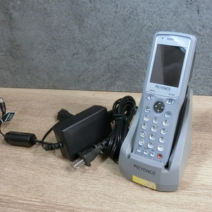 KEYENCE ハンディターミナル BT-1510 / BT-UC10R 充電台セット シリアル接続 キーエンス ジャンク扱い 菊TK39