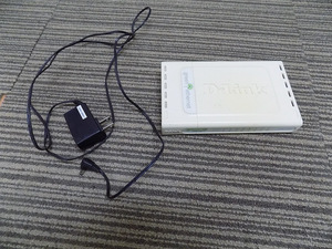D-Link スイッチングハブ Gigabit ギガビット 1000M/100M DGS-1008D green ethernet 8ポート LAN イーサーネットハブ　全ポートLink確認済