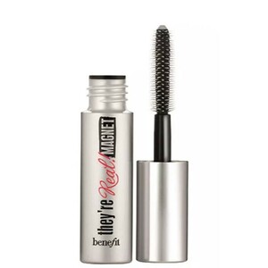 【THEY’RE REAL MAGNET EXTREME LENGTHENING AND POWERFUL LIFTING MASCARA - SUPERCHARGED】■BENEFIT■アイラッシュマスカラ