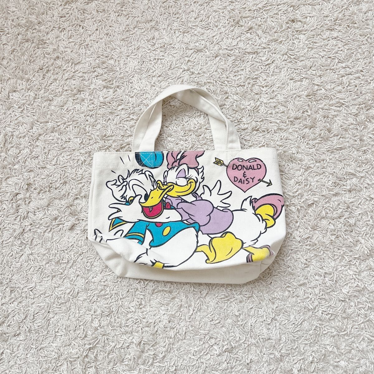 70%OFF!】 レア 新品 ディズニーリゾート ビックフェイスデイジー