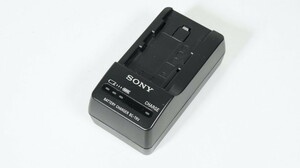 極美品 SONY ソニー 純正 BC-TRV バッテリーチャージャー @8895