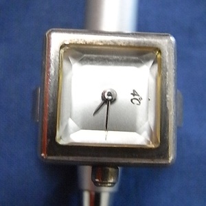 動作品 ジャンク 4℃ ヨンドシー 指輪時計 リングウォッチ　クォーツ シルバー SILVER 925 サイズ不明 銀無垢