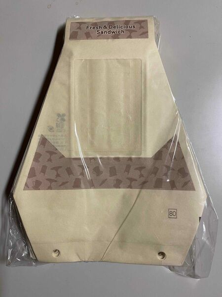 エコなバイオマス紙製三角サンド袋 ８０mm幅　１０円５０銭／枚バイオマス比率　約６２％　透明窓付き 