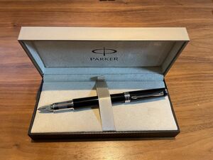 新品未使用　激安　ＰＡＲＫＥＲ　パーカー　高級ボールペン　シルバー