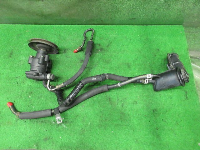 トヨタ系パワステポンプ【新品】ハイエース サーフ ランクル-