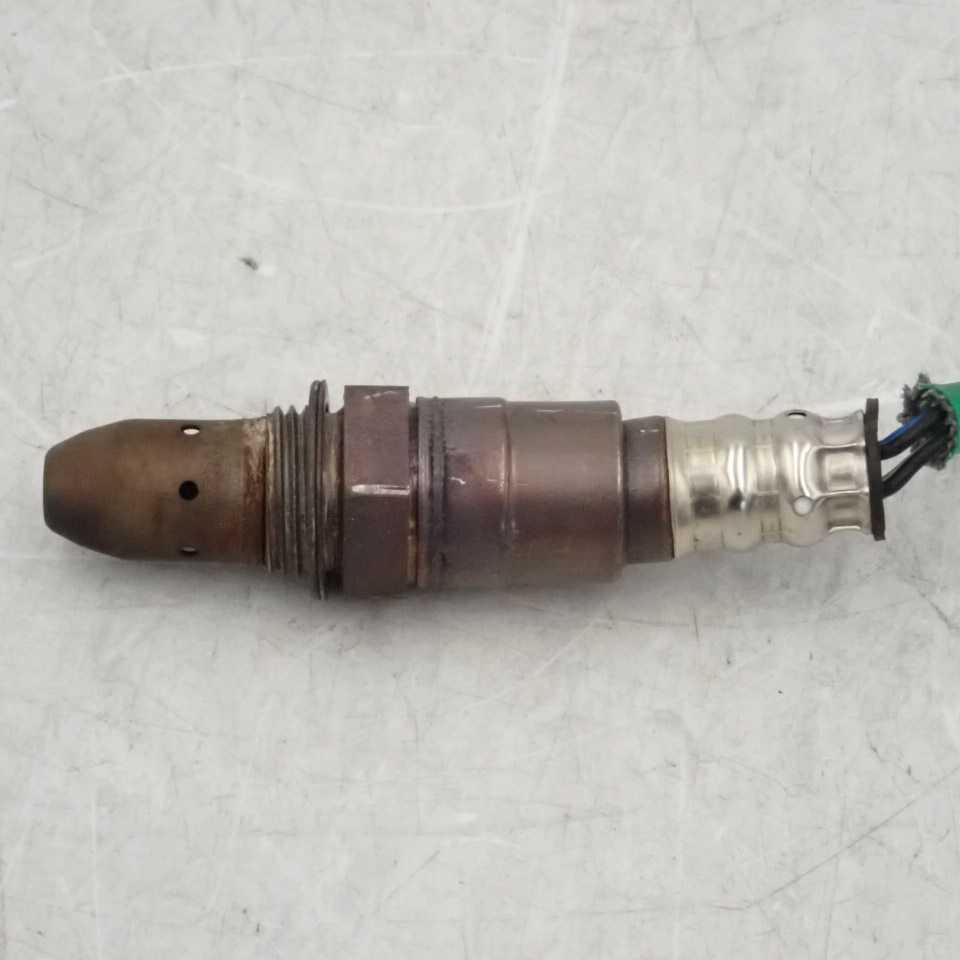 平成28年 ヴィッツ NSP130 中期 純正 O2センサー オーツー 1NR 89467-52240 89465-52740 中古 即決 平成28年 ヴィッツ NSP130 中期 純正 O2センサー オーツー 1NR 89467-52240 89465-52740 中古 即決