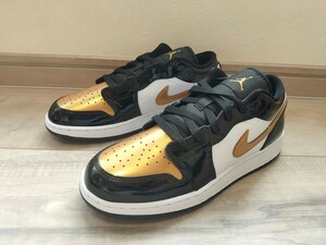 24.5cm 新品 NIKE AIR JORDAN 1 LOW SE GS ナイキ エアジョーダン 1 ロー エア ジョーダン ローカット パテント エナメル 黒 金 ゴールド