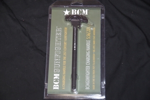 BCM AR15/M4用 GUNFIGHTER チャージングハンドル Mod4B ミディアムラッチ