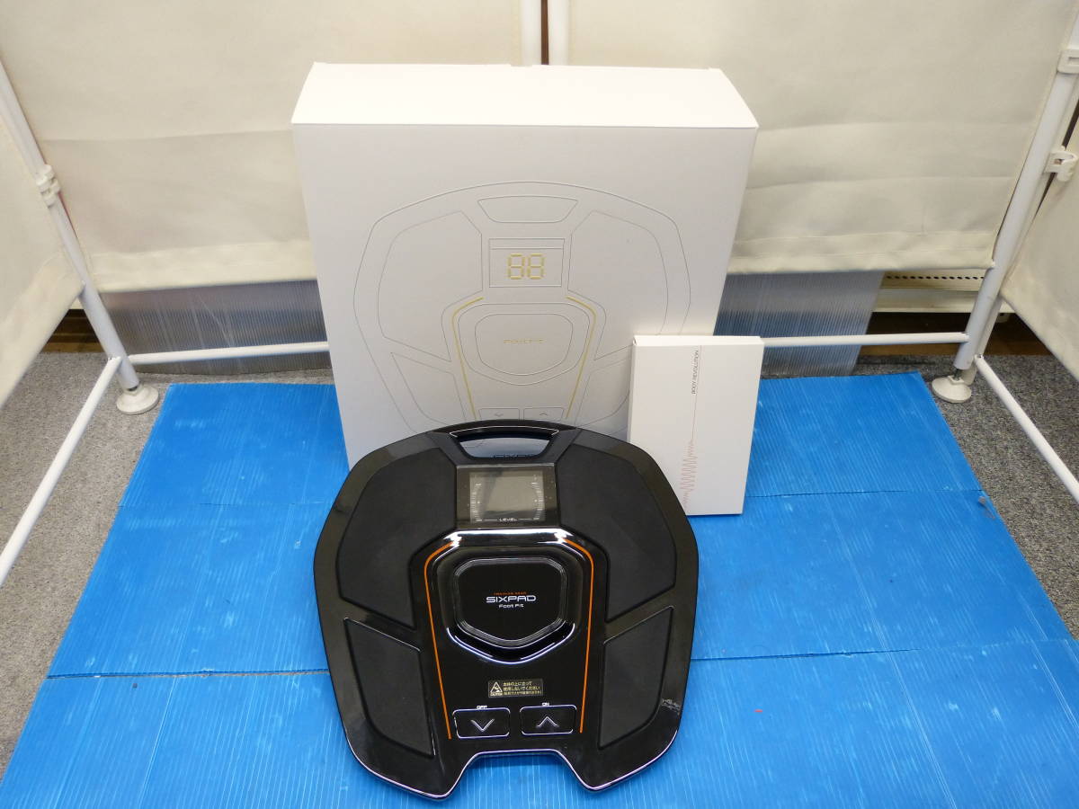 最新モデル*新品未使用》 シックスパッド フットフィット ライト