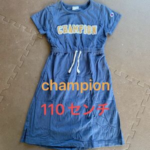 CHAMPION champion チャンピオン　ロゴワンピース　Tシャツワンピース　半袖ワンピース　ネイビー　110センチ 