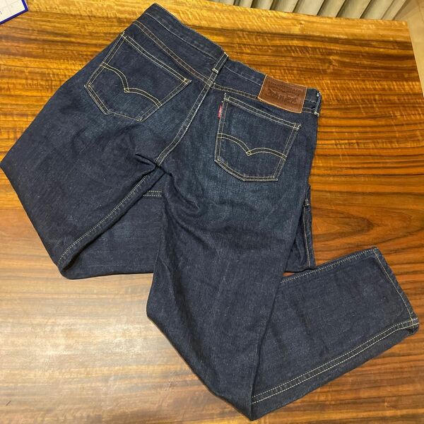 【リーバイス】W25 L32 ボーイフレンドデニム　濃紺　美品　S40197 デニムパンツ Levi''s