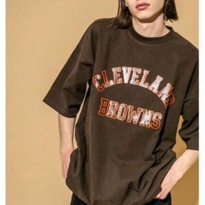 monkey time NFL National Football League Cleveland Browns M モンキータイム コラボ 別注 カレッジ ロゴ フットボール ビッグ Tシャツの画像2