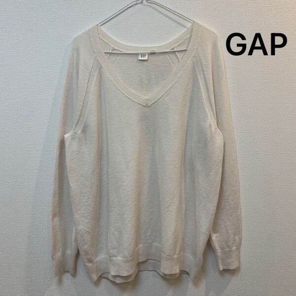 【美品】GAP(ギャップ) Vネックニットセーター ウール ホワイト