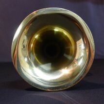 c318 Trumpet トランペット B♭管 ACME 金管楽器 吹奏楽 Jazz Classic Size:約 幅46cm×高さ15.5cm×奥行12㎝ 専用ケース付き/140_画像4