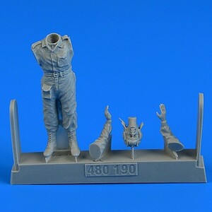 エアロボーナス 480190 1/48 現用ロシア軍 戦車兵B(汎用)