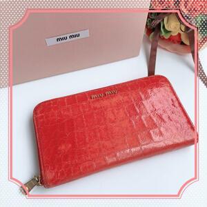 [ regular goods ]miu miu long wallet round fastener crocodile style 