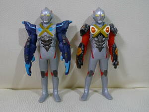 バンダイ ウルトラヒーローX ウルトラマンエックス 02.ゴモラアーマー 06.ゼットンアーマー 2種 ライブサイン ソフビ 14センチ