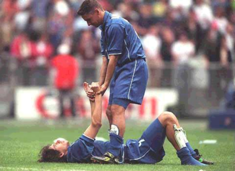 98W杯 イタリア ITALY(H) #18 バッジョ BAGGIO 半袖 Nike正規 1998