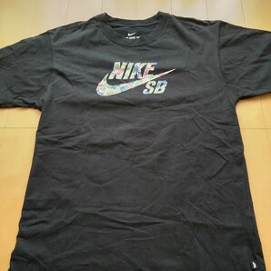 NIKE SB フラワーロゴT M 