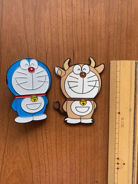 ドラえもんピンバッジ マグネット