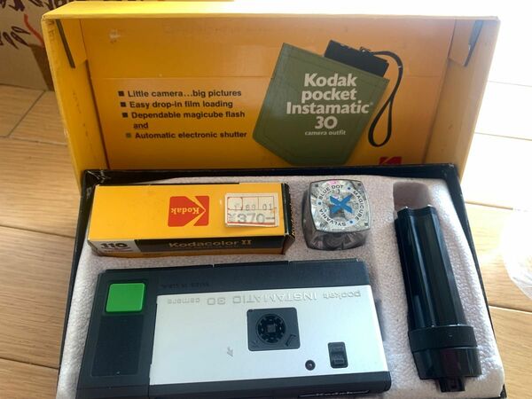 コダック　インスタントカメラ　Kodak INSTAMATIC 30