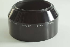 plnyeA015[キレイ 送料無料]NIKON HN-7 85mm F1.8 85mm F2 80-200mm F4.5 ニコン レンズフード HN-7