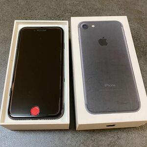 iPhone 7 Black 128 GB au WiFiモデル 早い者勝ち