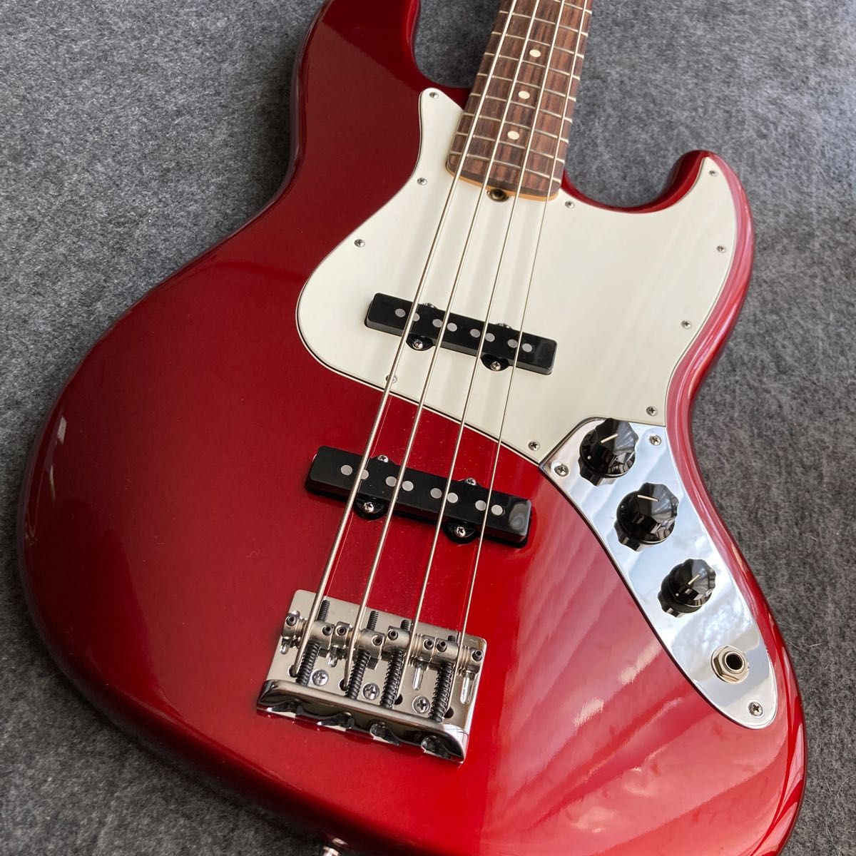 ボトムを作り続け40年 【5024】 FGN フジゲン precision bass 赤 富士