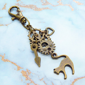  antique Gold .. cat . tooth car . combining . steam punk manner key holder bag charm fastener charm metal fittings modification possible 