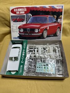 GUNZE SANGYO ALFA ROMEO GTA 1300 JUNIOR アルファロメオ プラモデル 年物 1135